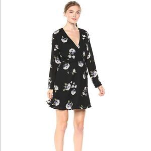 NWOT Lush Elly Vintage  Black Floral Wrap Dress Small